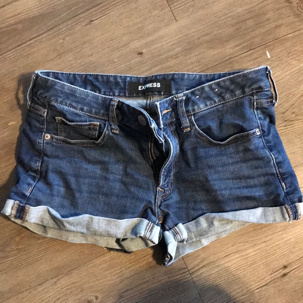 Express stretch+ low relaxed low rise Jean shorts